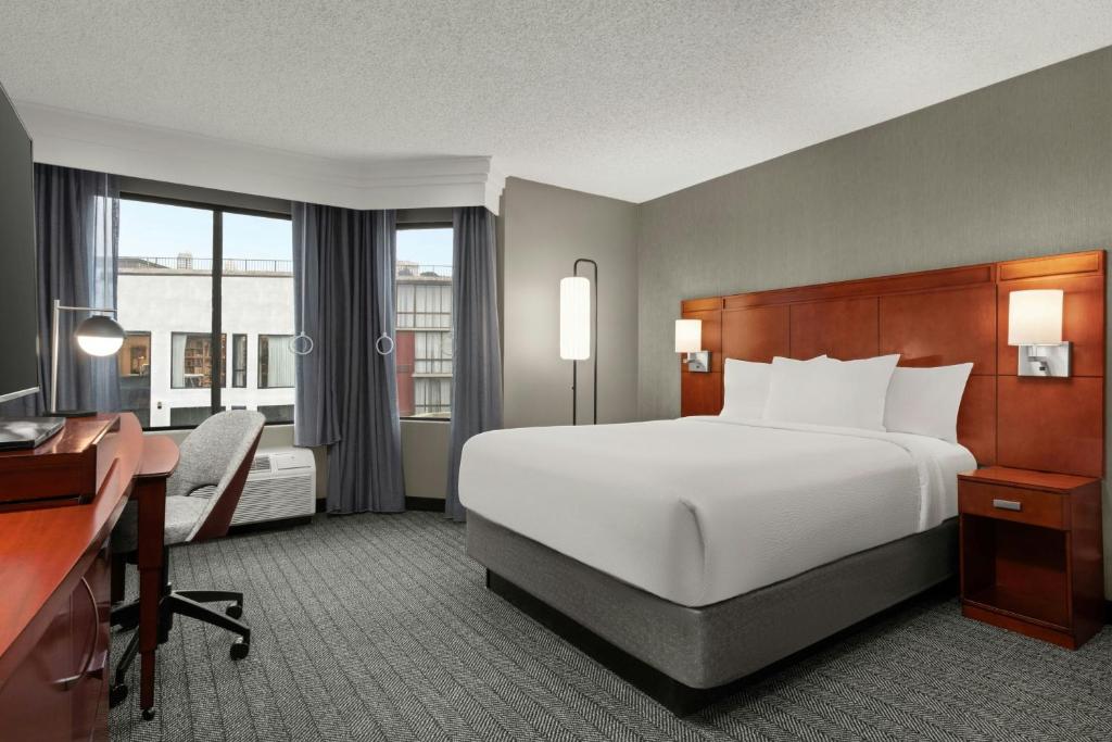 Courtyard by Marriott San Francisco Fisherman's Wharf