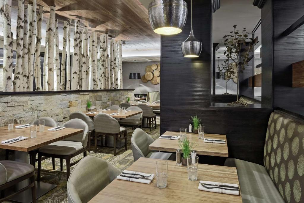 DoubleTree by Hilton Hotel Denver