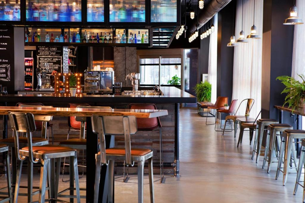 Moxy New Orleans Downtown/French Quarter Area