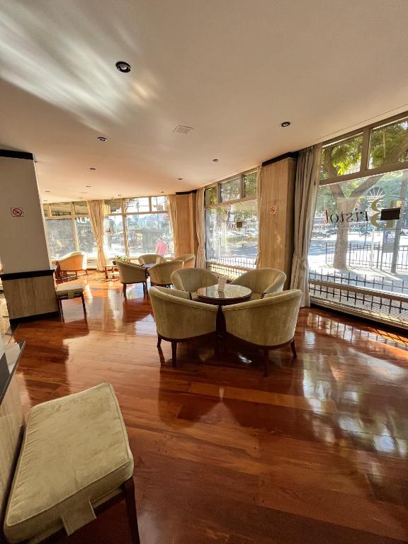 Bristol Hotel Buenos Aires