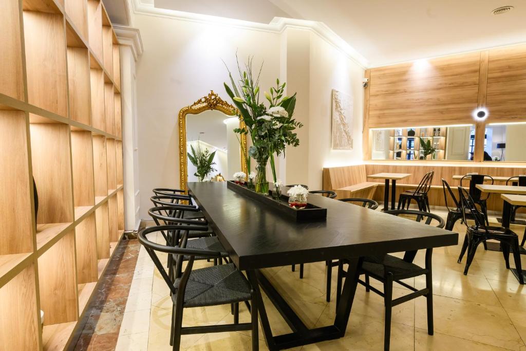 Midtown Boutique Hotel