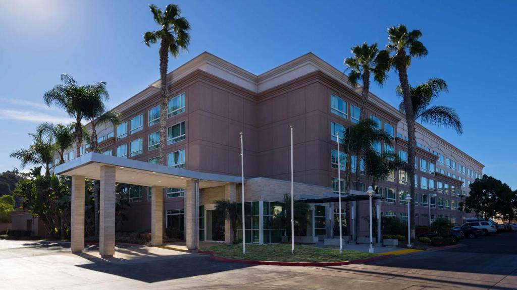 DoubleTree by Hilton Hotel San Diego - Del Mar