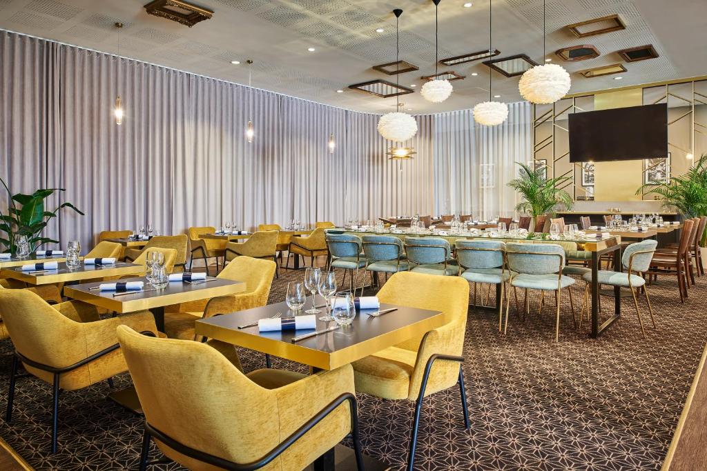 Hotel Gatsby by HappyCulture
