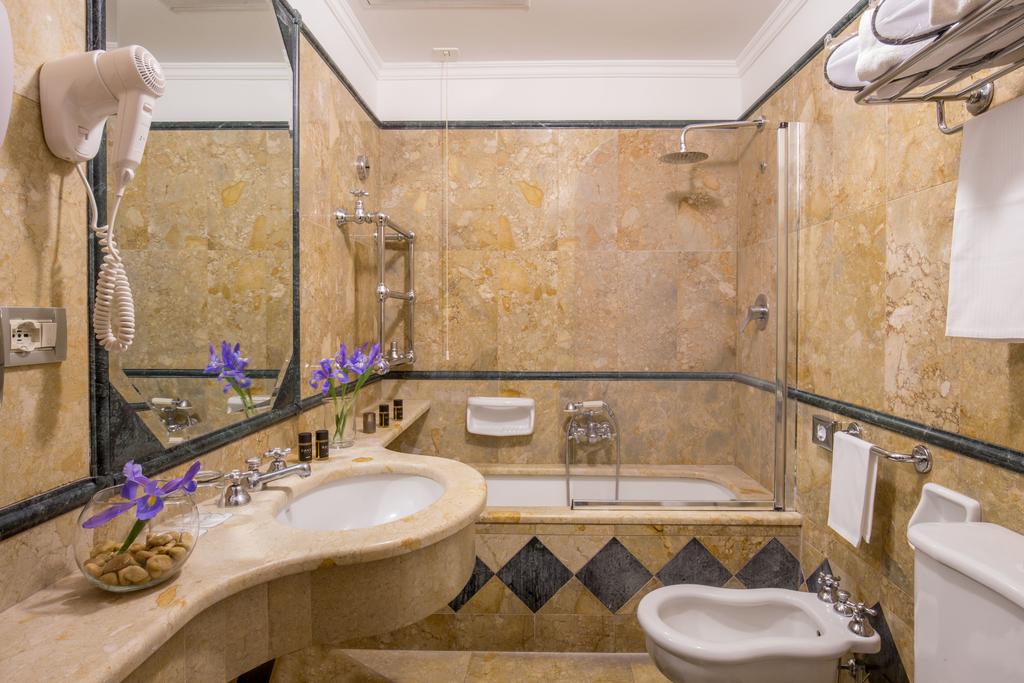 Hotel Savoy Roma