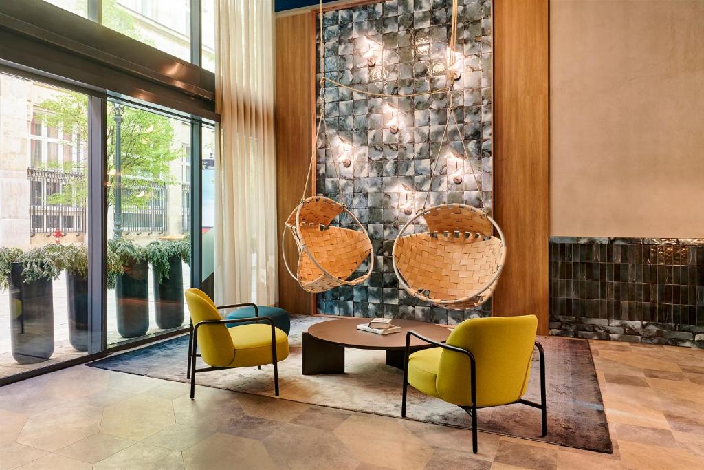 voco Budapest D8 by IHG
